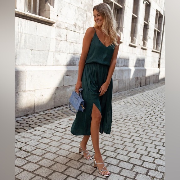 Dalie Midi Dress - NWT - Picture 8 of 10